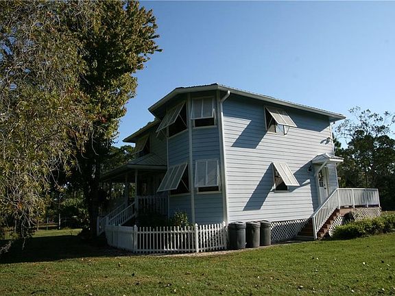 2nd image of 8801 SW Hopwood Ave
