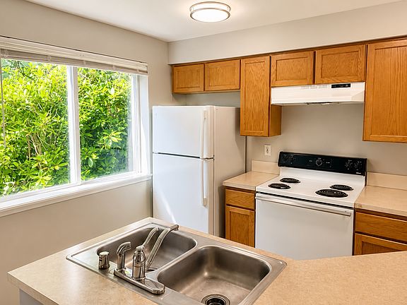 5th image of 203 Dorn Ave APT A