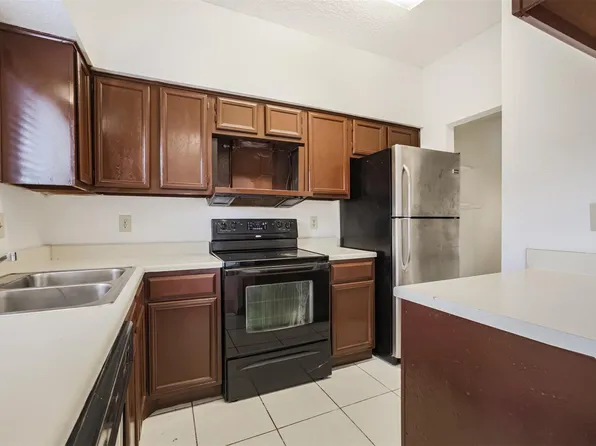 12500 Brookglade Cir Unit 206, Houston, TX 77099