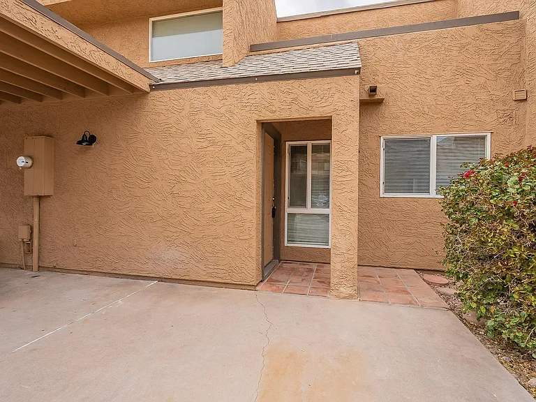 2014 N 51st Way — Photo 10