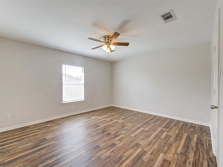 24615 Lakecrest Bend Dr — Photo 31