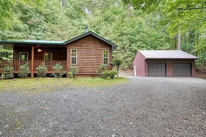 1st image of 73 Sargent Dr