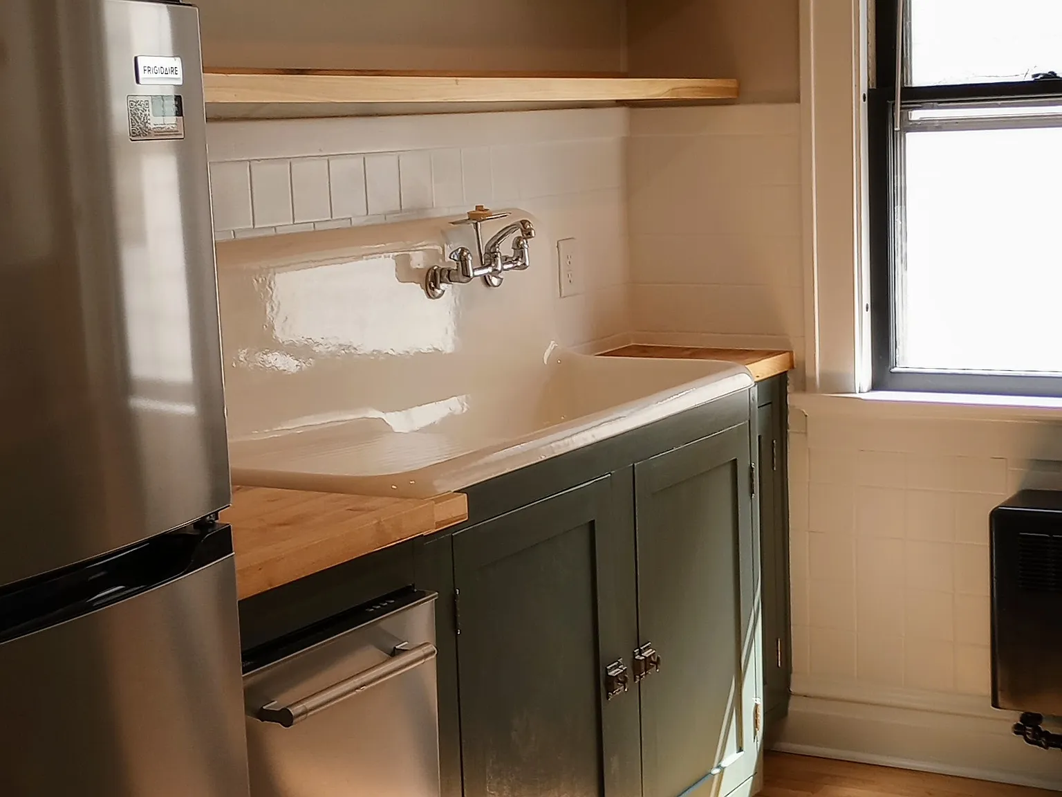 2 bed, $1,920 — Photo 1