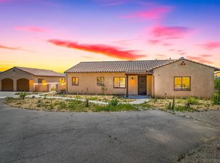 2313 La Tara Ln, Fallbrook, CA 92028