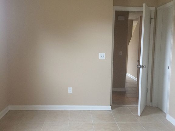 3rd bdrm downstairs w/bath