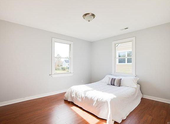 5th image of 514 Hazelhurst Ave
