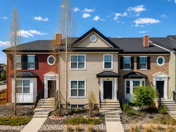 393 E Legacy Blvd SE, Calgary, AB T2X 0Y8