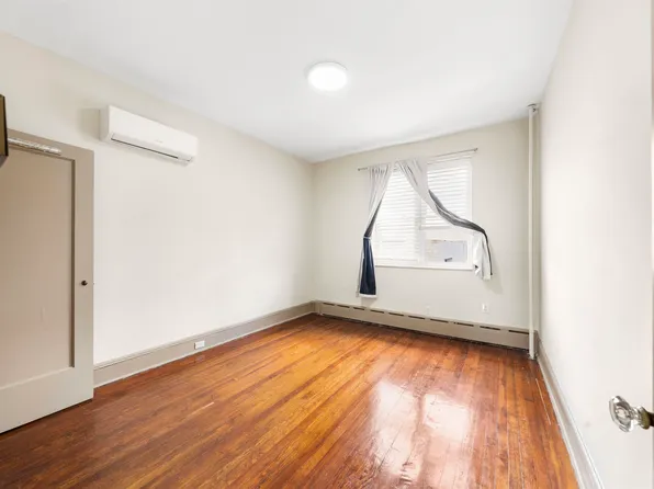 598 67th Street image 11 of 22