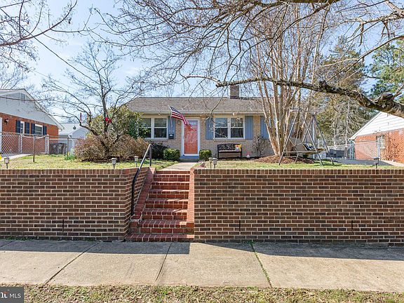 2nd image of 3112 Linden Ave