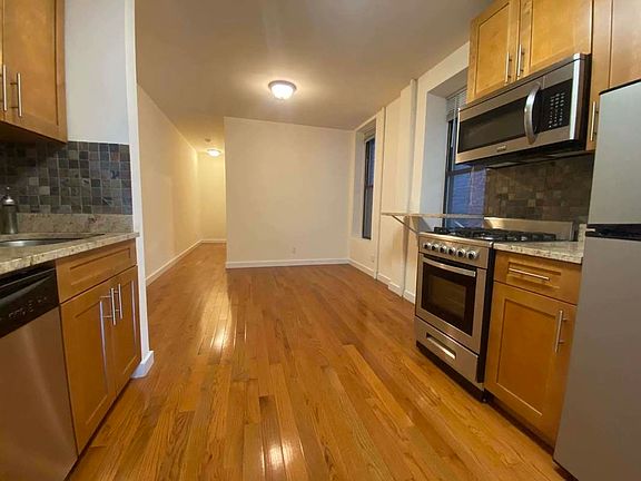 2nd image of 303 E 76th St APT 10