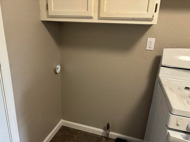1221 N Minnesota Ave #1221 — Photo 11