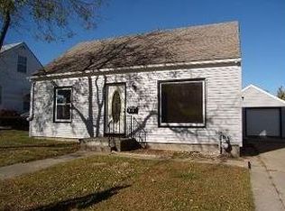 812 16th Ave SW, Cedar Rapids, IA 52404