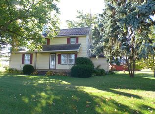 2327 W Price Rd, Saint Johns, MI 48879