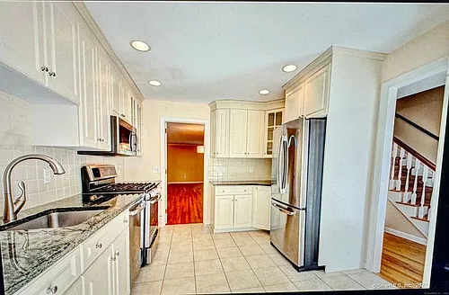 136 Tunxis Vlg #136 Photo 1