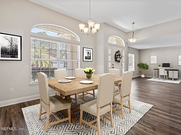 4th image of 8578 BERESFORD Lane