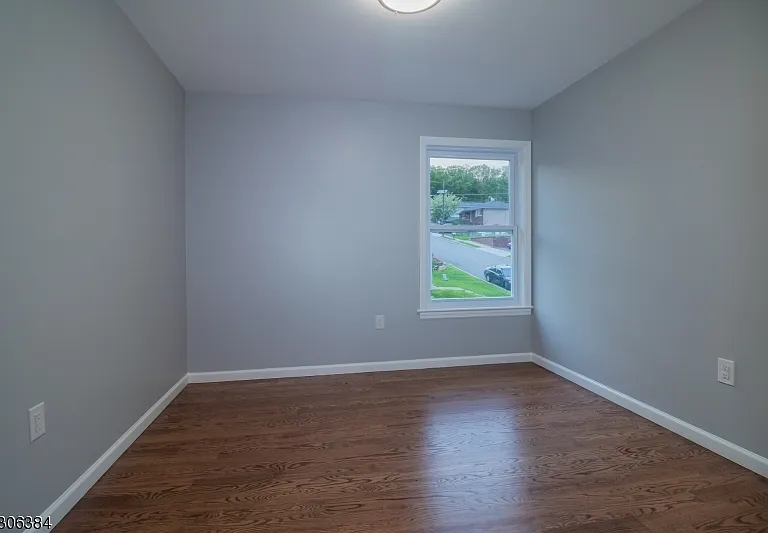 205 Gordon Ave — Photo 9