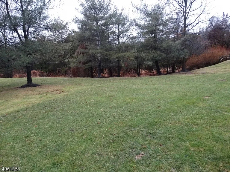 808 Magnolia Ln — Photo 19