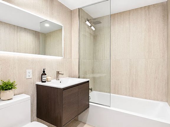 3rd image of 91 Bruckner Blvd #312