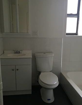 5th image of 312 21st St #6C