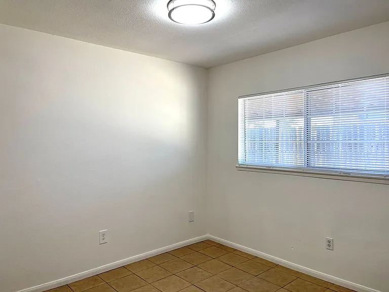 2698 San Anselmo Ave — Photo 22