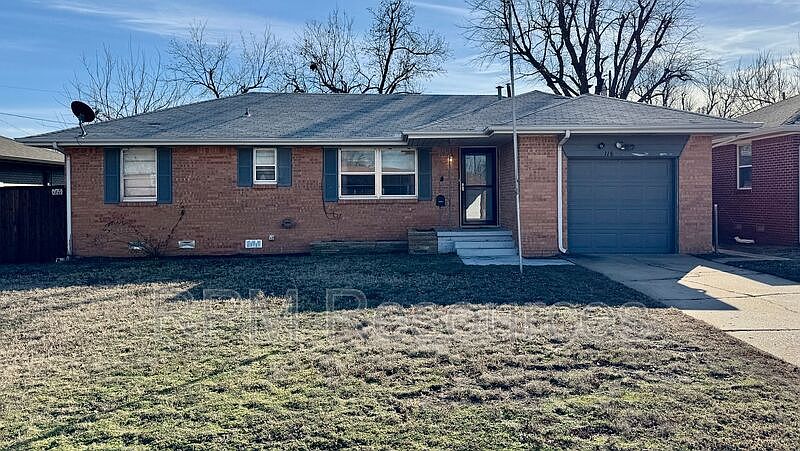 1st image of 118 Spruce Ave