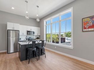421 Main St #202, Melrose, MA 02176