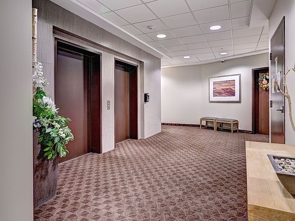 5th image of 5 Douglas St #404