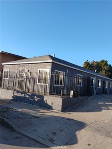 813 E Imperial Hwy, Los Angeles, CA, 90059