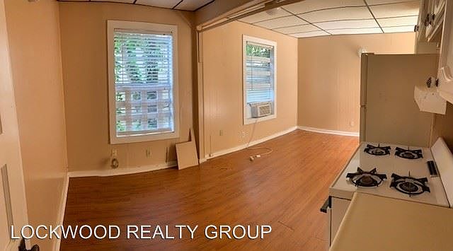 1st image of 203 E Rosewood Ave APT 03