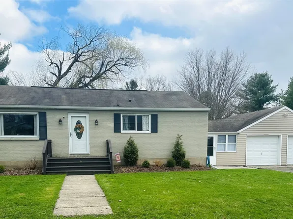 133 Sunset Ave, Vestal, NY 13850