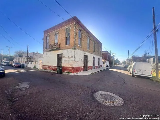 520 Davis Ave #B — Photo 24