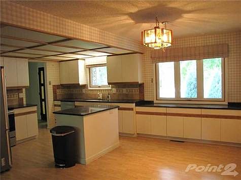3rd image of 1947 Northridge Cir