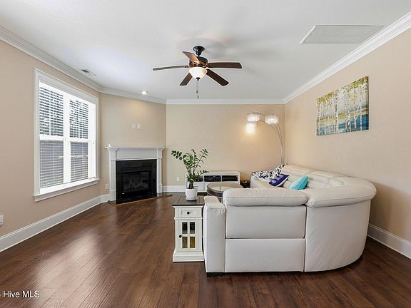 4th image of 5141 Laurenbridge Lane