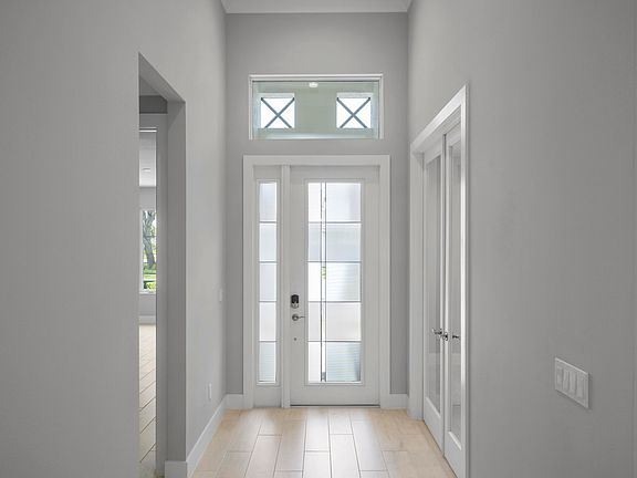 4th image of 1810 Arawak Street