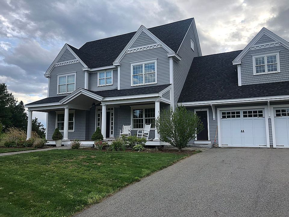 2nd image of 7 Woodsom Dr