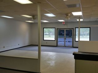 5509 Montgomery St, Savannah, GA 31405