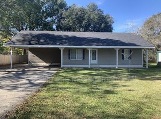 110 Canary Ln, Duson, LA 70529