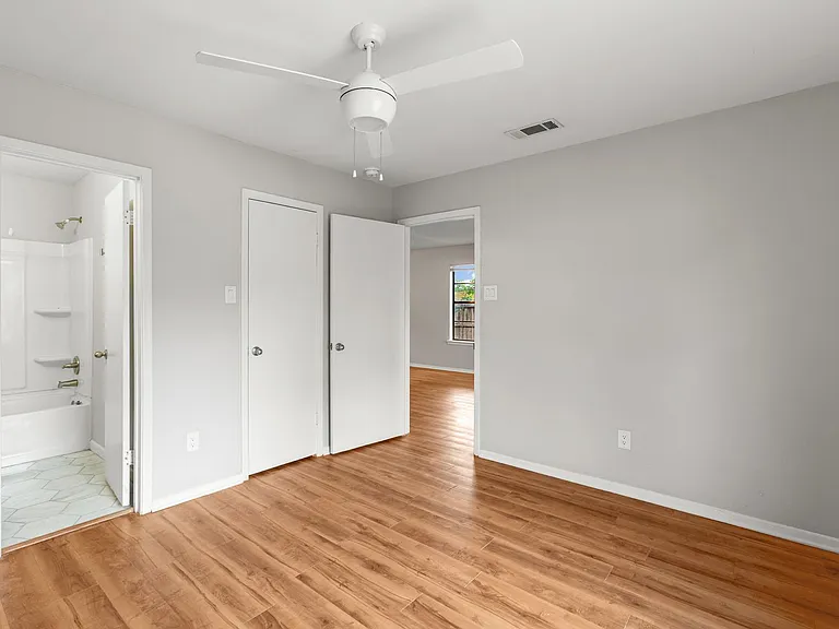 1208 Hillyer St — Photo 11