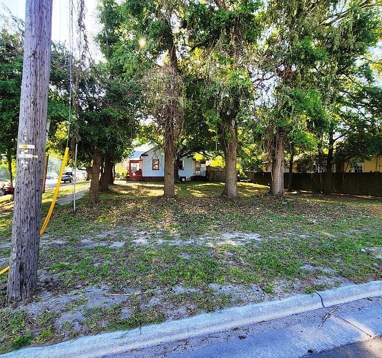 1st image of 1103 S Front Street