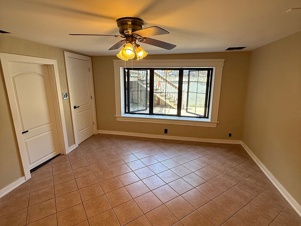 1st image of 2215 W Cullerton St #1