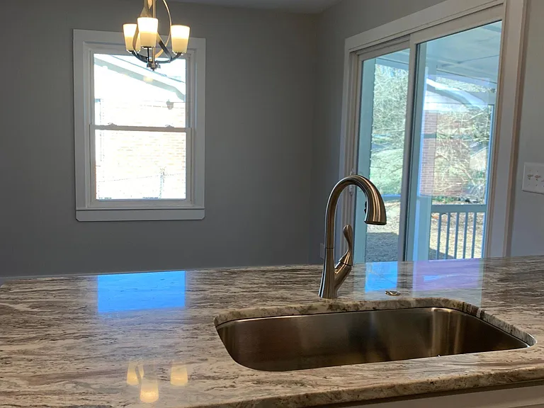 3509 Sargeant Dr — Photo 9