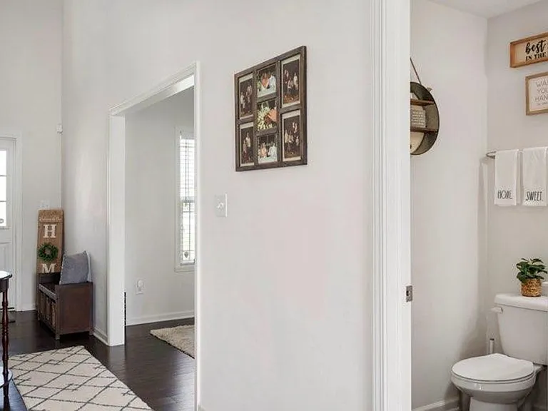 6517 Turf Way — Photo 5
