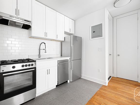 5th image of 466 W 23rd St APT 2F