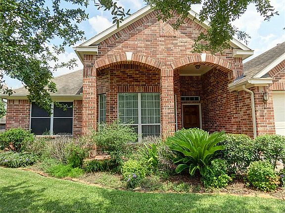 2nd image of 24038 Hackberry Creek Dr