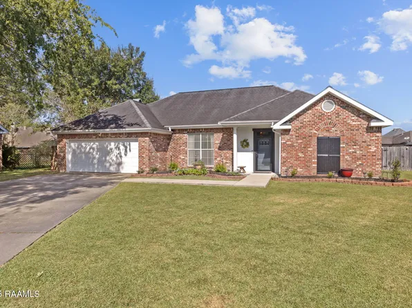 210 Silver Creek Cir, Lafayette, LA 70508