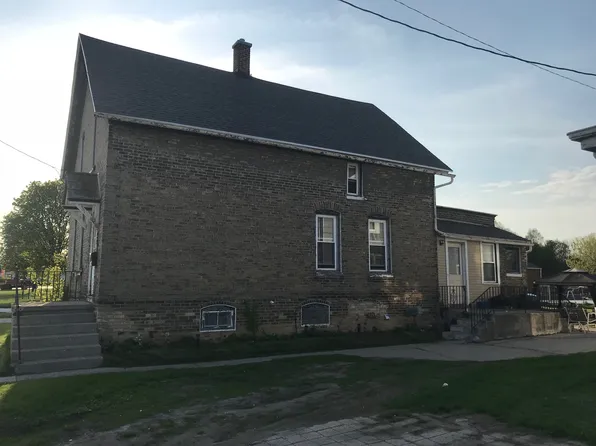 2616 Custer St, Manitowoc, WI 54220