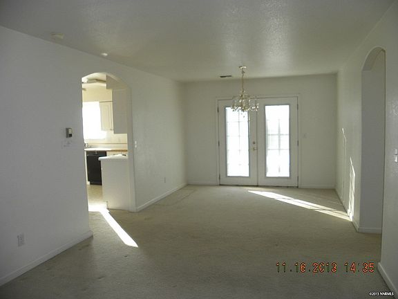 2nd image of 13 S Willhoyt Ln
