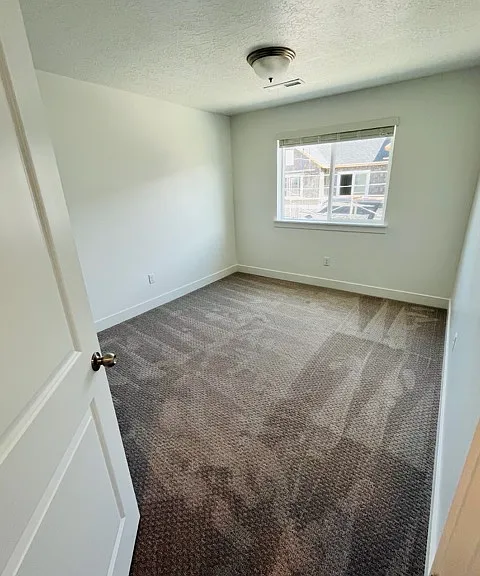 909 N 1190 E — Photo 6