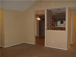 5th image of 1701 Asbury Ln