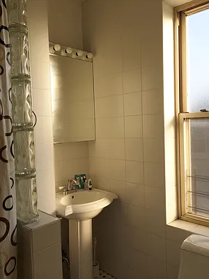 Rented by Otsuka New York | media 32